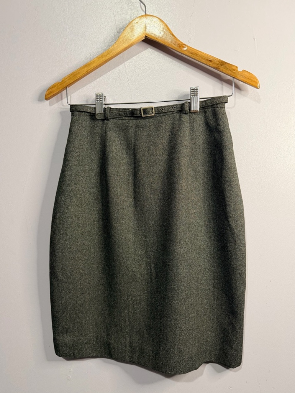 LOFT Gray Belted Pencil Skirt